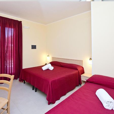 Hotel Club Koine Отранто Екстер'єр фото