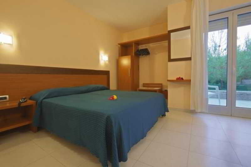 Hotel Club Koine Отранто Екстер'єр фото