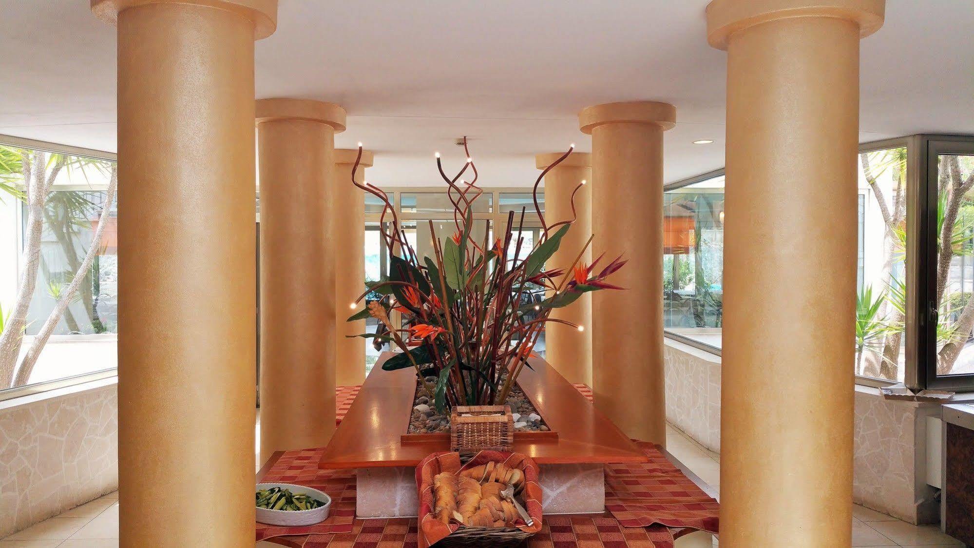 Hotel Club Koine Отранто Екстер'єр фото