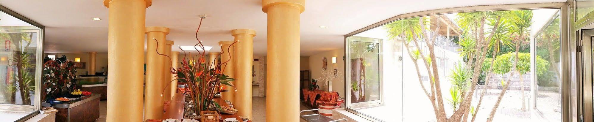 Hotel Club Koine Отранто Екстер'єр фото