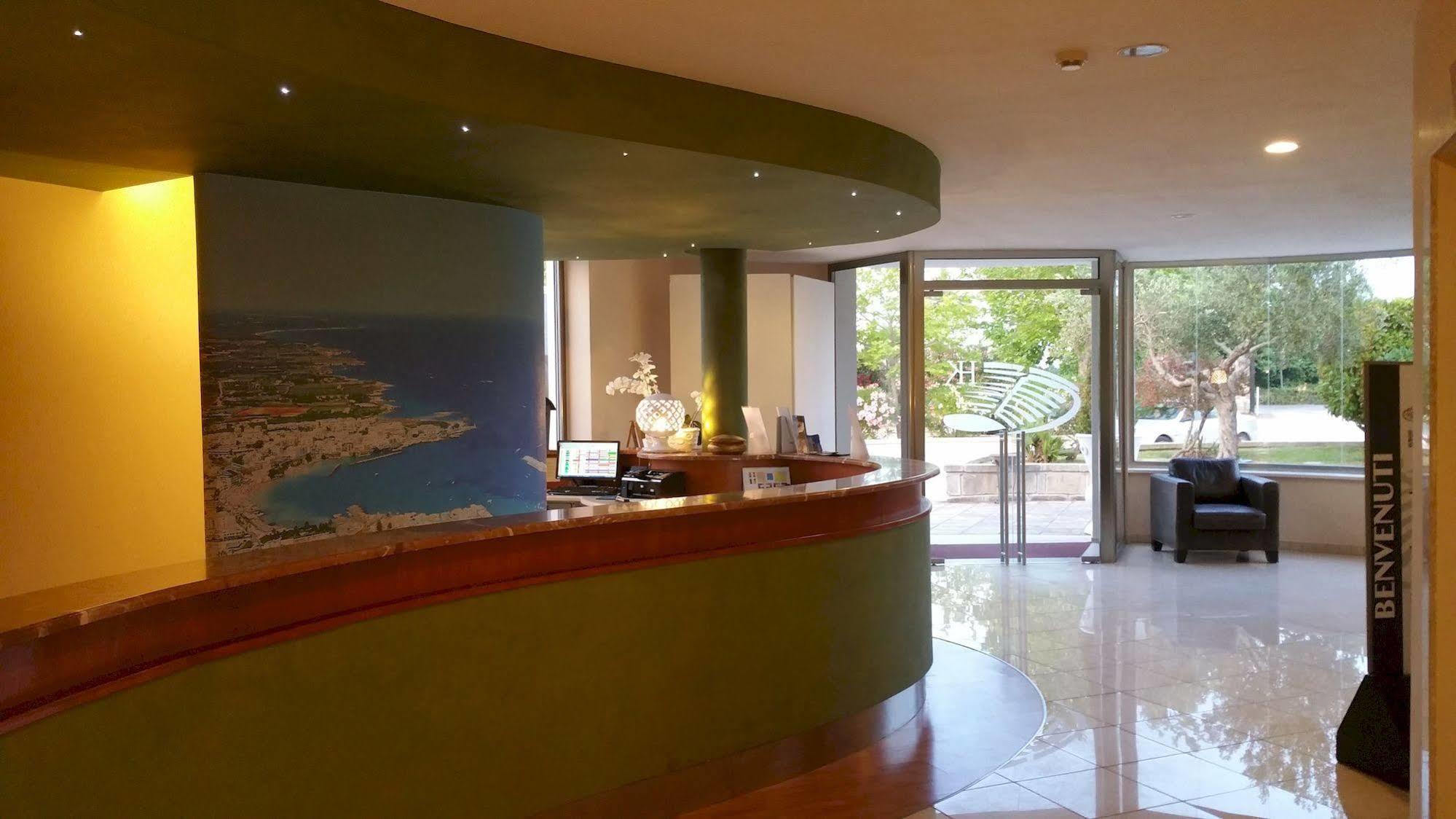 Hotel Club Koine Отранто Екстер'єр фото